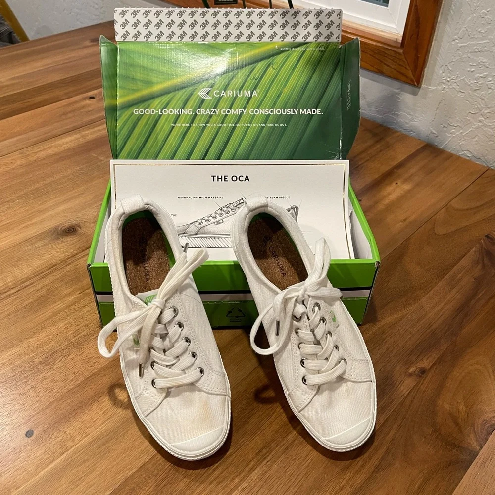 Cariuma OCA LOW OFF-WHITE CANVAS SNEAKER - Picture 2 of 7